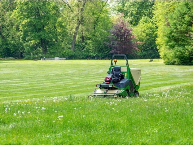 How to Gain More Profitable Commercial Mowing Contracts - MowMore