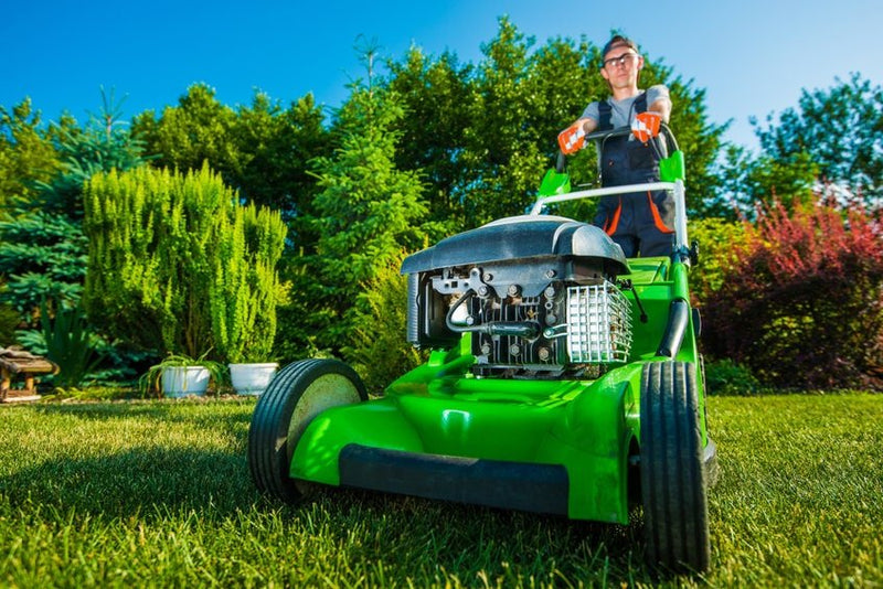 How to Use Social Media to Promote your Lawn Care Services - MowMore